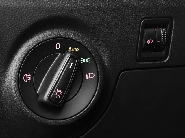 SEAT Arona 1.0 95pk EcoTSI Reference 2024 Benzine 15