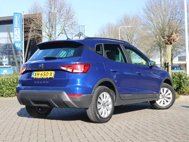 SEAT Arona 1.0 TSI Style Business 2019 Benzine 2