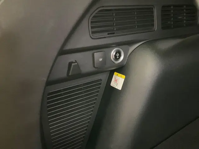 Ford Kuga 2.5 PHEV ST-Line 2024 Hybride Benzine 7