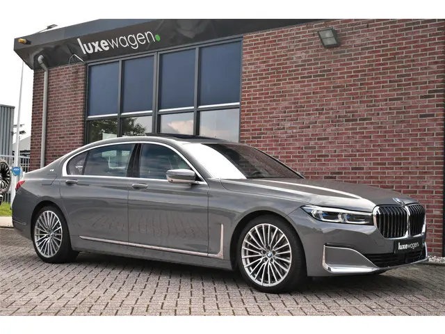 BMW 7 Serie M760Li xDrive 2019 Benzine 5