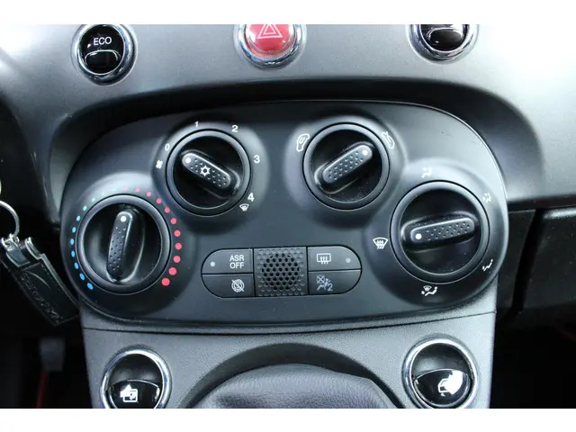 Fiat 500C 0.9 TwinAir Turbo Sport Cabrio 2017 Benzine 10