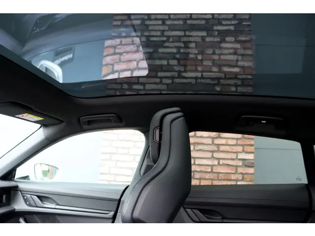 Porsche Taycan Sport Turismo 79 kWh | 2023 Elektrisch 4