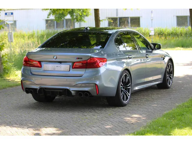 BMW M5 5-serie 2018 Benzine 6