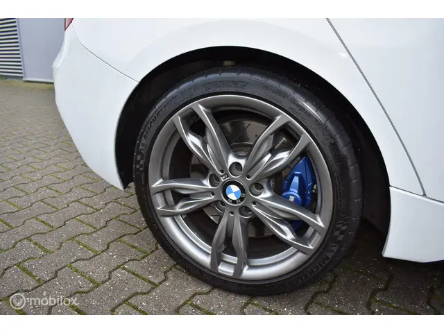 BMW 1 Serie M135i xDrive High Executive 2014 Benzine 53