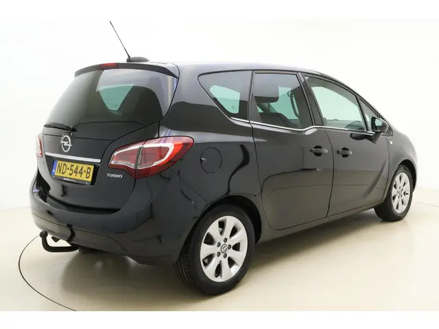 Opel Meriva 1.4 Turbo Blitz 2017 Benzine 2