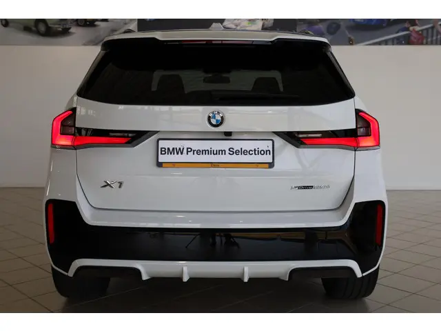 BMW X1 sDrive20i 2025 Benzine 5