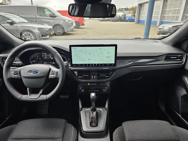 Ford Focus 1.0 EcoBoost Hybrid ST Line 2024 Benzine 25