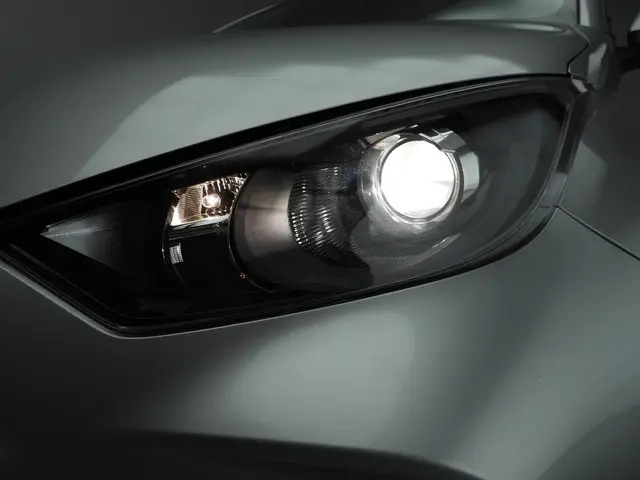 Toyota Yaris 1.5 Hybrid Active 2022 Hybride Benzine 32