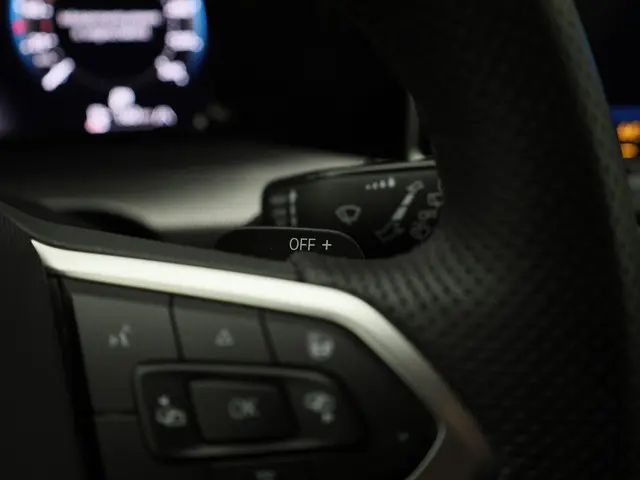 Volkswagen Golf 1.5e TSI 150PK R-Line DSG 2024 Benzine 25