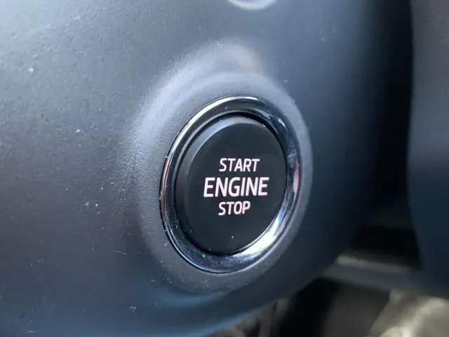 Škoda Kamiq 1.0 TSI Business Edition 2023 Benzine 25