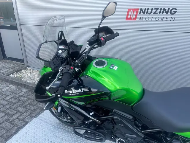 Kawasaki Versys 650 ABS 2017 Benzine 21