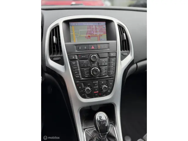 Opel Astra GTC 1.4 Turbo Design Edition 2013 Benzine 19