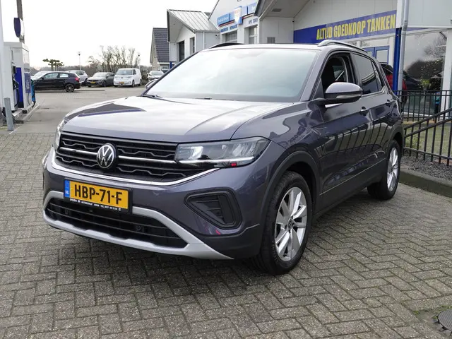 Volkswagen T-Cross 1.0 TSI Life Edition 2025 Benzine 13