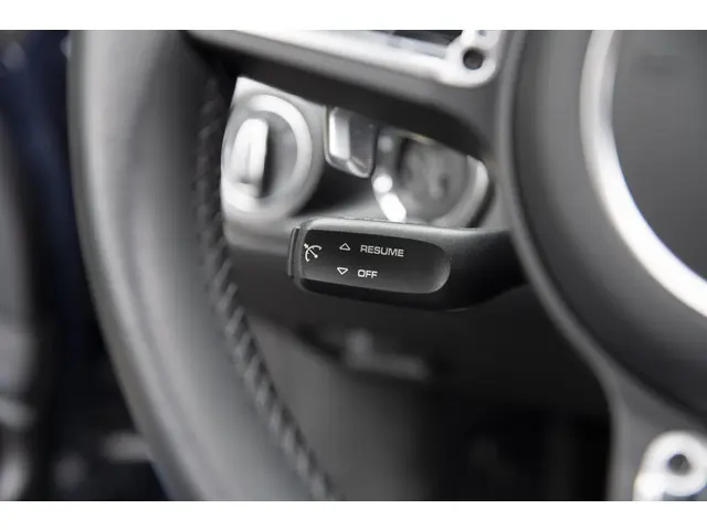 Porsche 911 3.0 Carrera 2018 Benzine 39