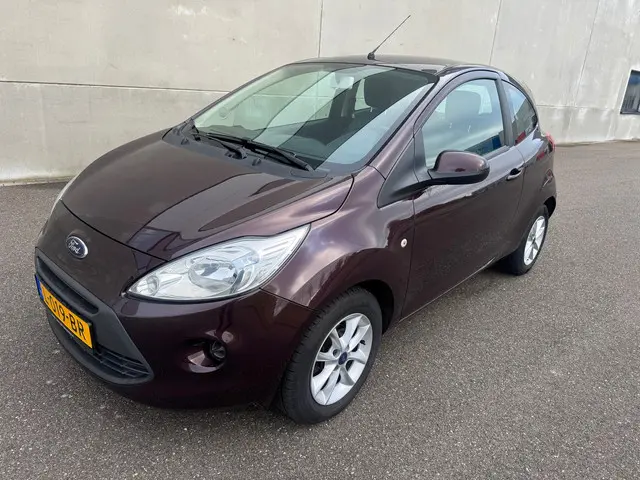 Ford Ka 1.2 Champions Edition Airco !! 2013 Benzine