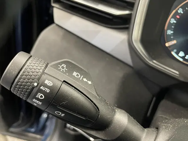 Lynk & Co 01 1.5 2022 Hybride Benzine 18