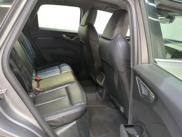 Audi Q4 e-tron 40 Advanced 77 kWh 2021 Elektrisch 8