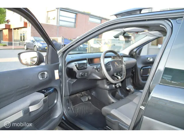 Citroën C4 Cactus 1.2 PureTech Business 2015 Benzine 15