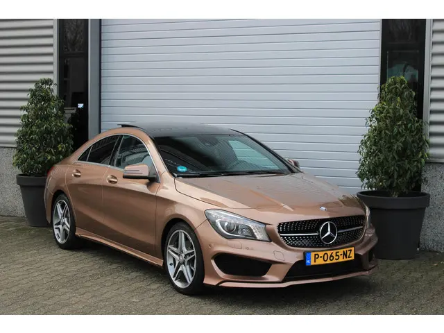 Mercedes-Benz CLA 200 AMG 2014 Benzine 12
