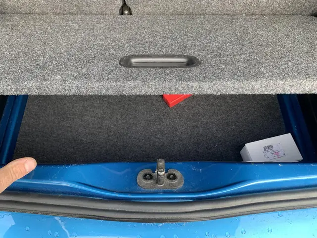 Volkswagen up! 1.0 BMT move up! 2018 Benzine 6