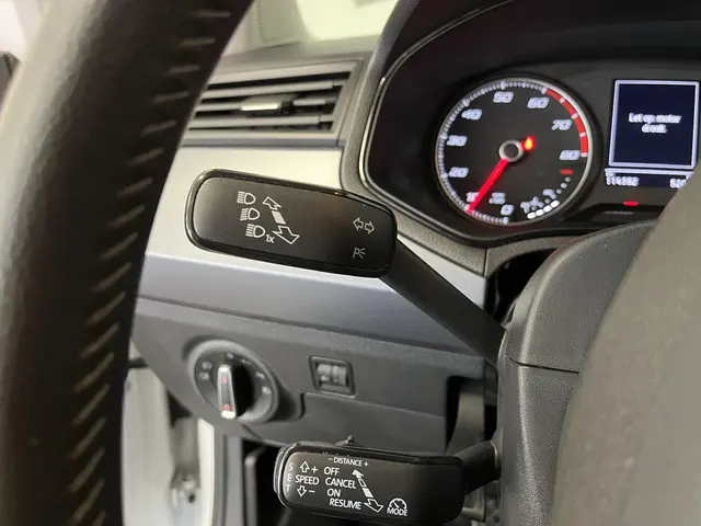 SEAT Arona 1.0 TSI Style Business Intense 2021 Benzine 28