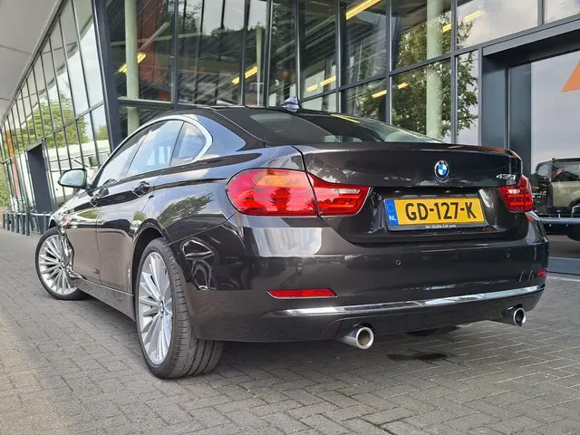 BMW 4 Serie Gran Coupé 435i High Executive 2015 Benzine 14