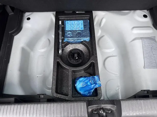 Opel Crossland 1.2 Turbo Elegance 2024 Benzine 33