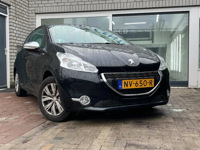 Peugeot 208 2