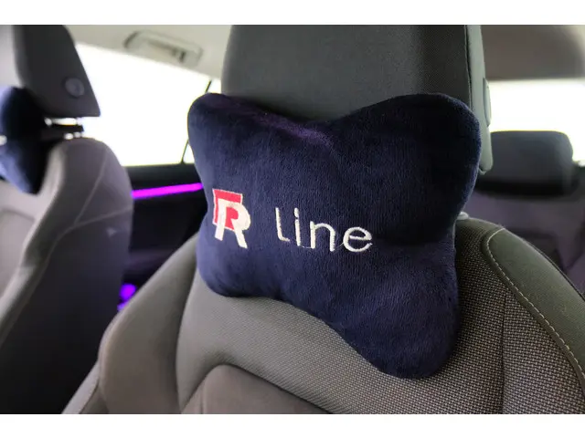 Volkswagen Golf 1.5 TSI R-Line 2020 Benzine 27