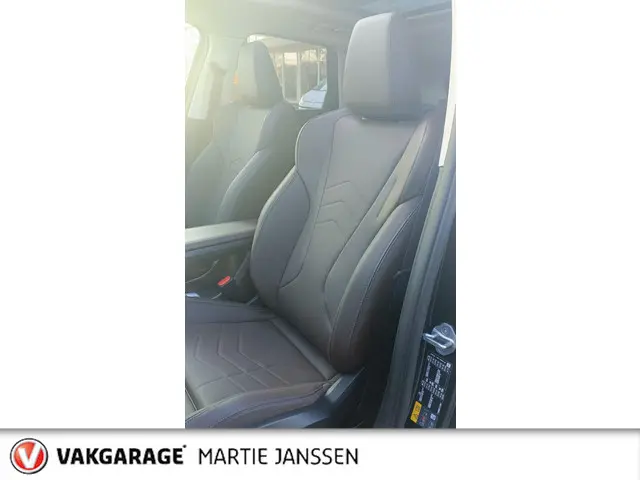 BMW iX1 XDrive30 67 kWh 2024 Elektrisch 28