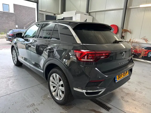 Volkswagen T-Roc 1.5 TSI Sport DSG Navi 2019 Benzine 5