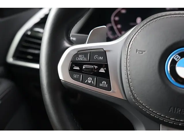BMW X5 xDrive45e High Executive 2022 Hybride Benzine 26