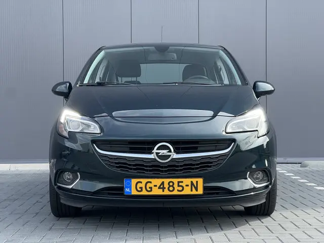 Opel Corsa 1.4 Cosmo 2015 Benzine 20