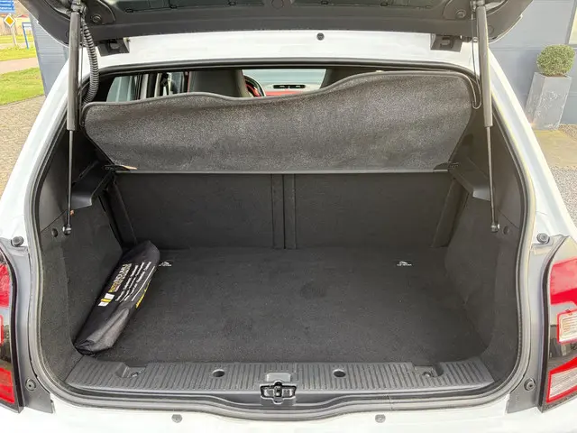 Renault Twingo 0.9 TCe Dynamique 2015 Benzine 30