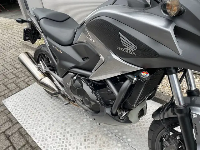 Honda NC 750 X ABS 2014 Benzine 8