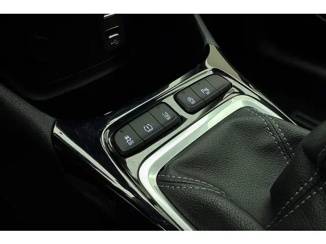 Opel Crossland 1.2 Turbo Elegance 2021 Benzine 25