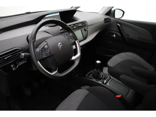 Citroën Grand C4 Picasso 1.2 PureTech Feel 2018 Benzine 26