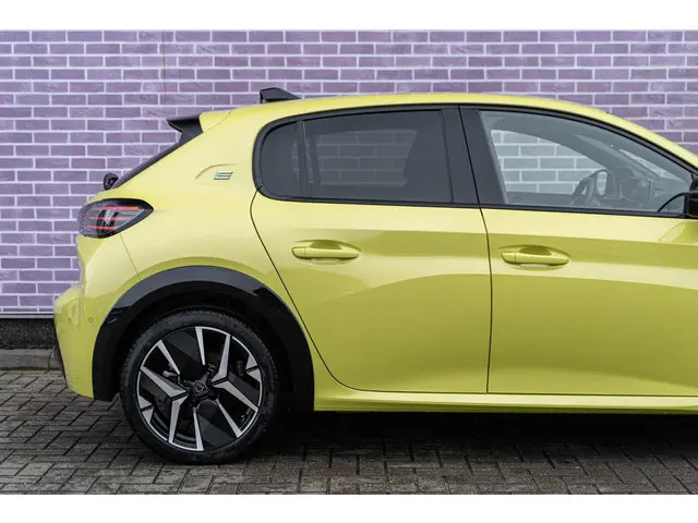Peugeot e-208 EV GT 51 kWh 2024 Elektrisch 36