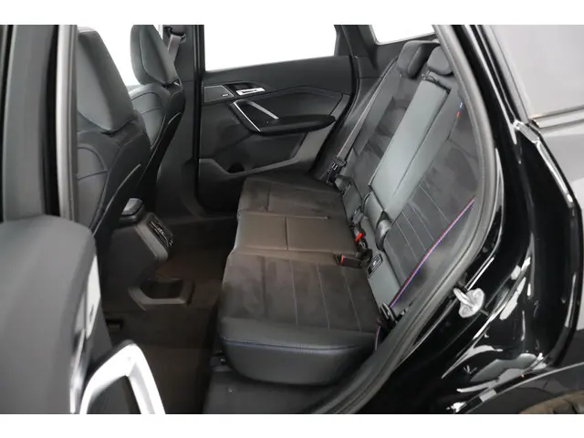 BMW X1 xDrive23i 2026 Benzine 15