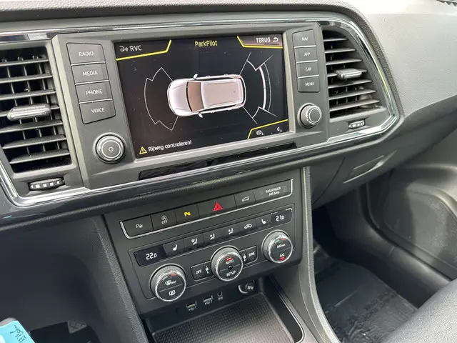 SEAT Ateca | AIRCO | NAVI | 1.6 CR TDI 2018 Diesel 18