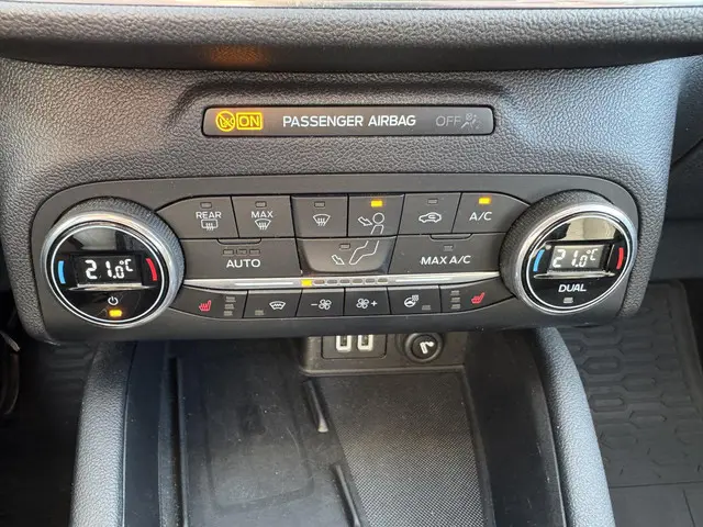 Ford Kuga 1.5 EcoBoost Titanium X 2021 Benzine 20