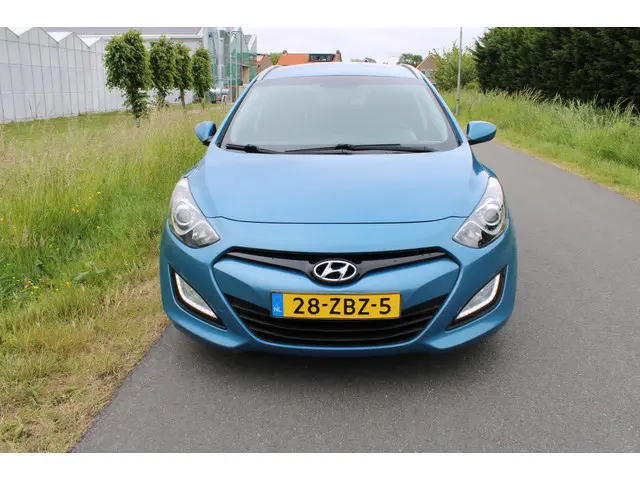 Hyundai i30 Wagon 1.6 GDI i-Motion 2012 Benzine 2