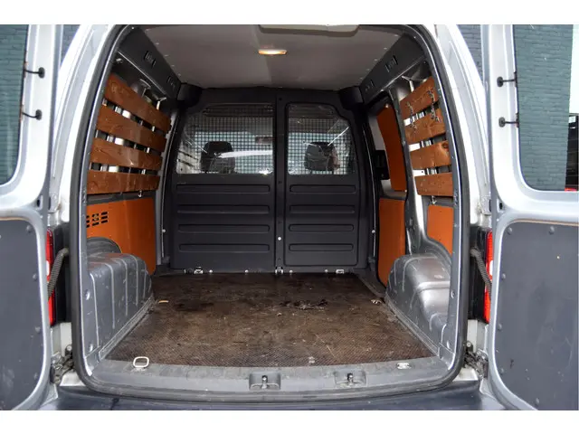 Volkswagen Caddy 1.6 TDI Economy Baseline 2014 Diesel 26