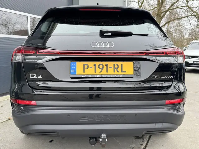 Audi Q4 e-tron 35 Edition 55 kWh 2022 Elektrisch 34