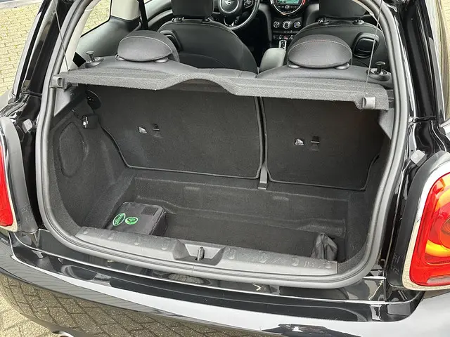 MINI Cooper Mini 1.5 Aut. 136pk Pepper 2020 Benzine 32