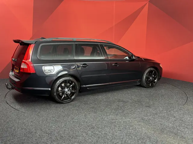 Volvo V70 1.6 T4 Summum 2013 Benzine 21