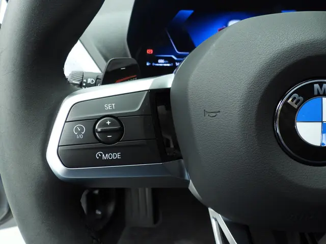 BMW 1 Serie 5-deurs 120 2025 Benzine 13