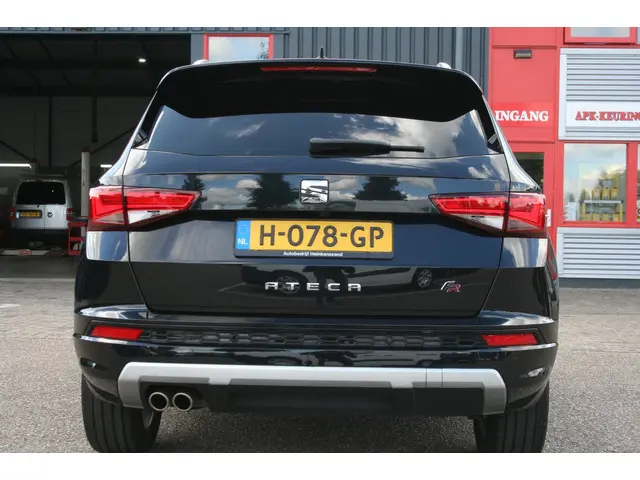 SEAT Ateca 1.5 TSI FR Business Intense 2020 Benzine 3