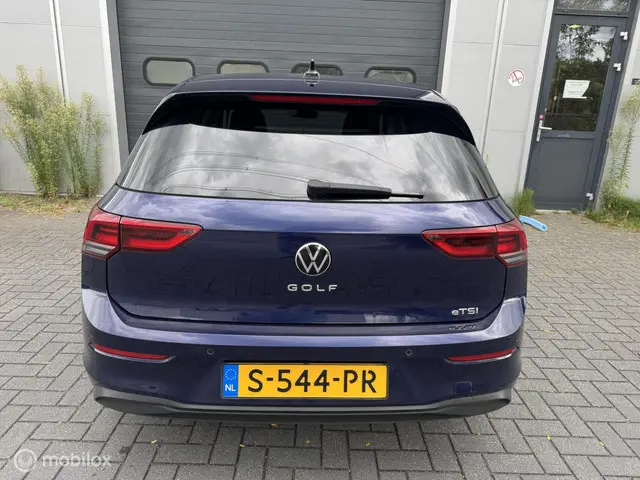 Volkswagen Golf 1.0 eTSI Life! 2021 Benzine 6