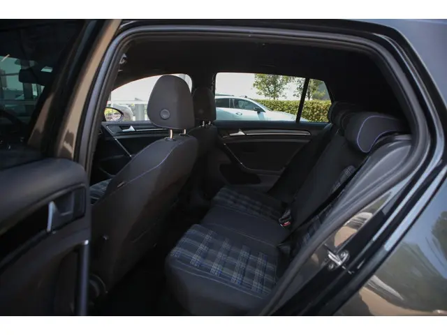 Volkswagen Golf 1.4 TSI GTE 2015 Hybride Benzine 6